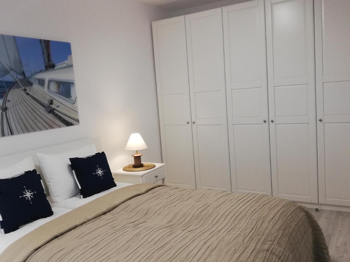 Apartamenty Kapitanskie Kasprowicza 20A Taras 코워브제크 외부 사진